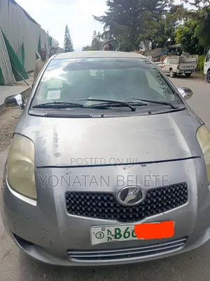 Toyota Yaris 2007 Gray