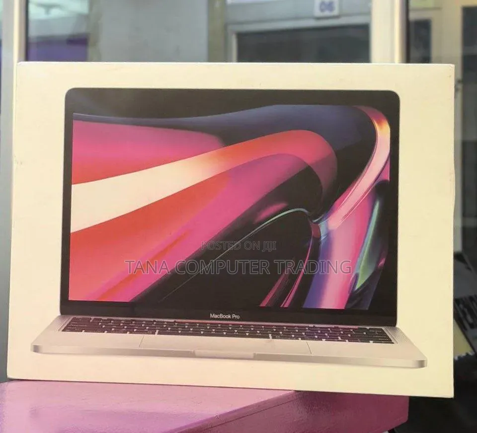 New Laptop Apple MacBook 2020 8GB Apple M1 Pro SSD 512GB