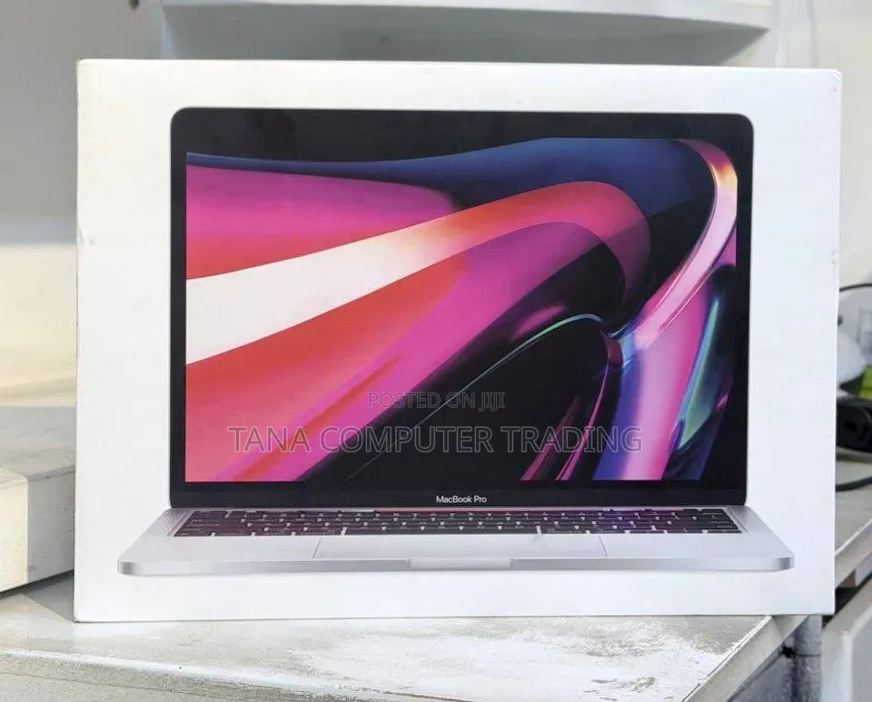 New Laptop Apple MacBook 2020 8GB Apple M1 Pro SSD 512GB