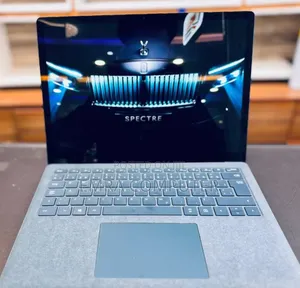 New Laptop Microsoft Surface 16GB Intel Core i7 SSD 256GB