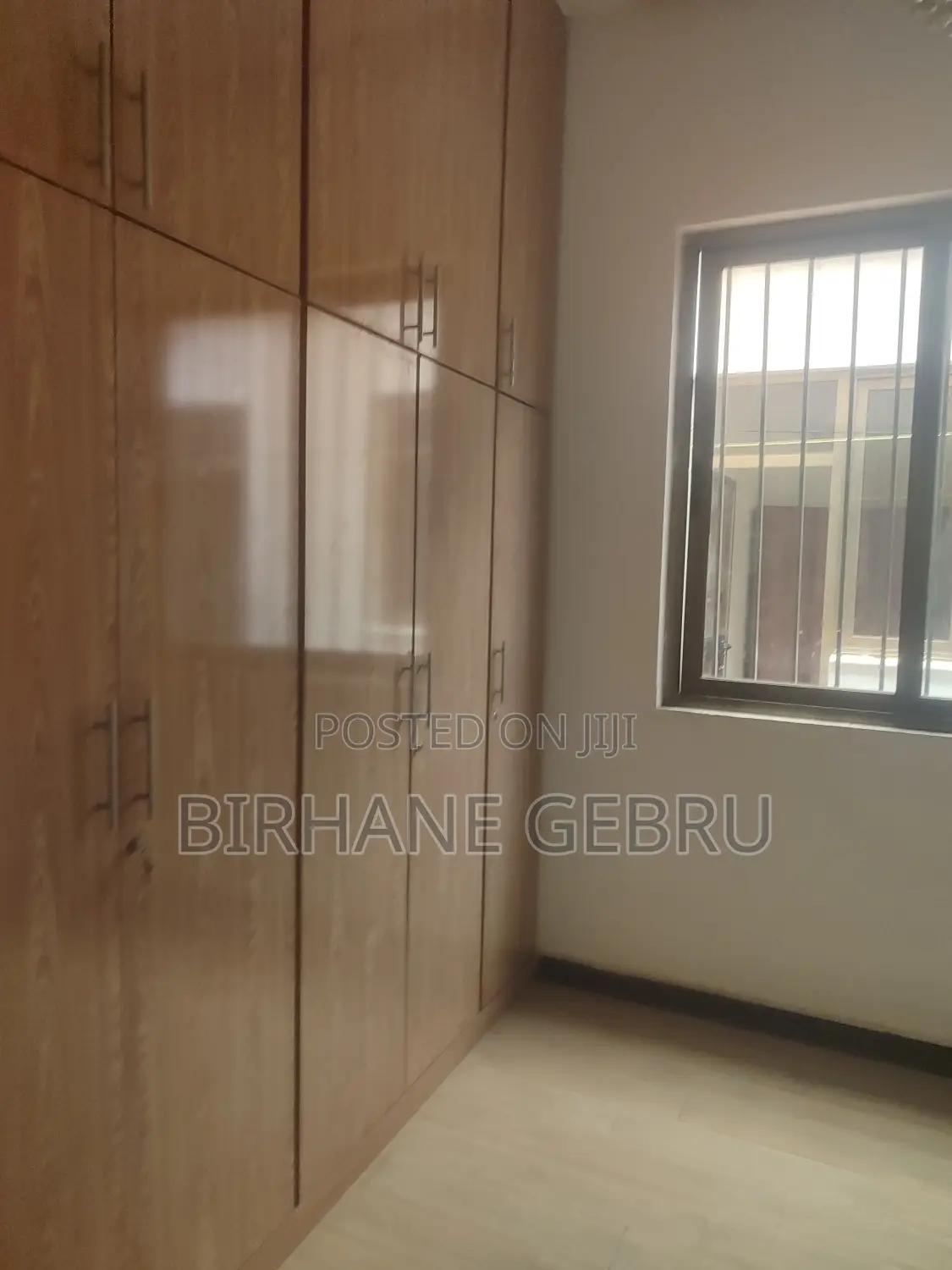 5bdrm Villa in Villa, Bole for rent