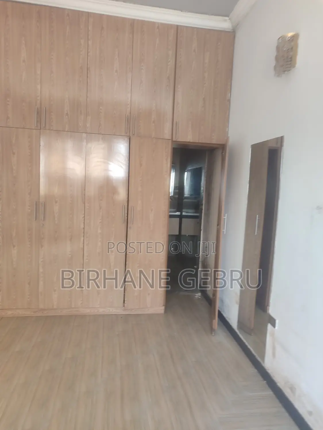 5bdrm Villa in Villa, Bole for rent