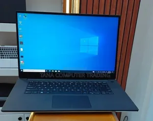 New Laptop Dell Precision 5540 16GB Intel Core i7 SSD 512GB