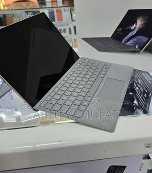 New Laptop Microsoft Surface Pro 8GB Intel Core i5 SSD 128GB