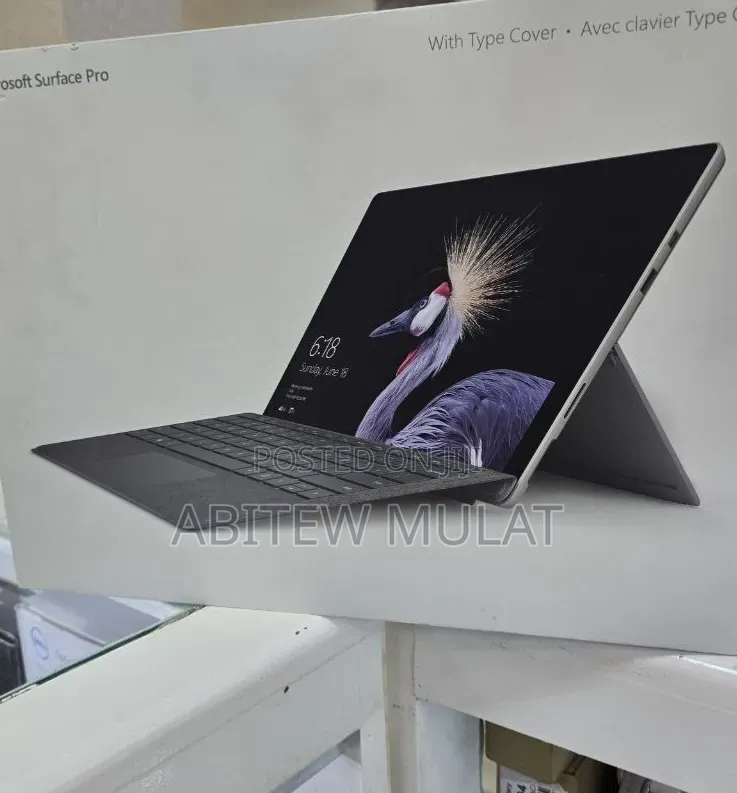 New Laptop Microsoft Surface Pro 8GB Intel Core i5 SSD 128GB