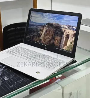 New Laptop HP Envy 15 16GB Intel Core i5 HDD+SSD 1T