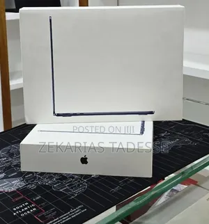 New Laptop Apple MacBook Air 2026 M5 16GB Apple M5 SSD 512GB