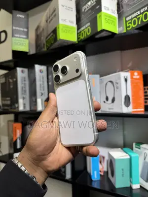 New Apple iPhone 17 Pro 256 GB Silver