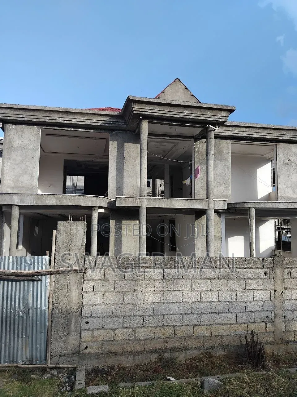 6bdrm Townhouse/Terrace in Roseta, Yeka for sale