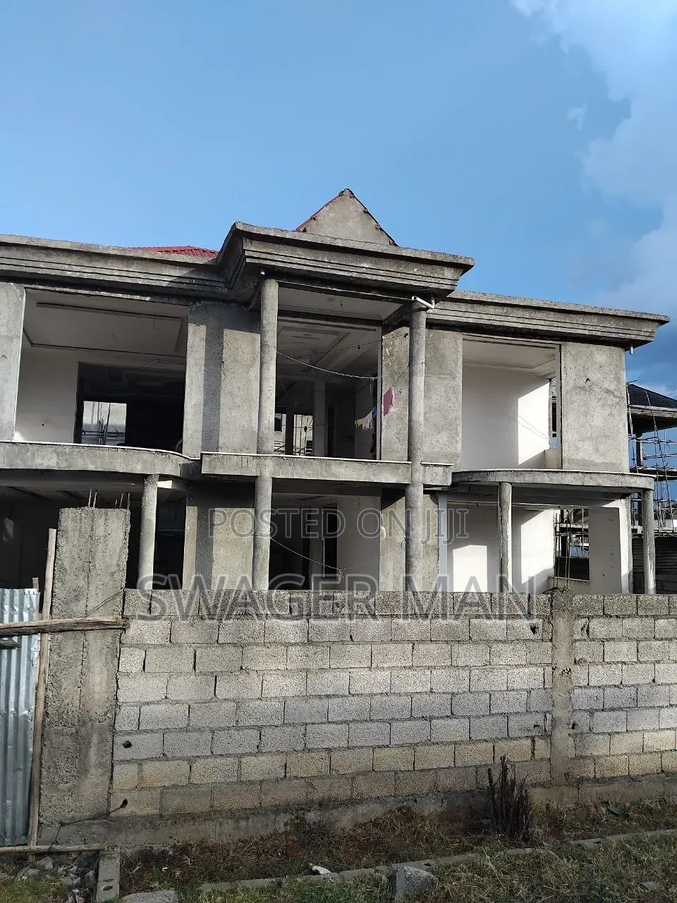 6bdrm Townhouse/Terrace in Roseta, Yeka for sale