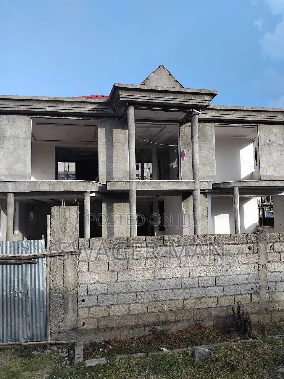 6bdrm Townhouse/Terrace in Roseta, Yeka for sale