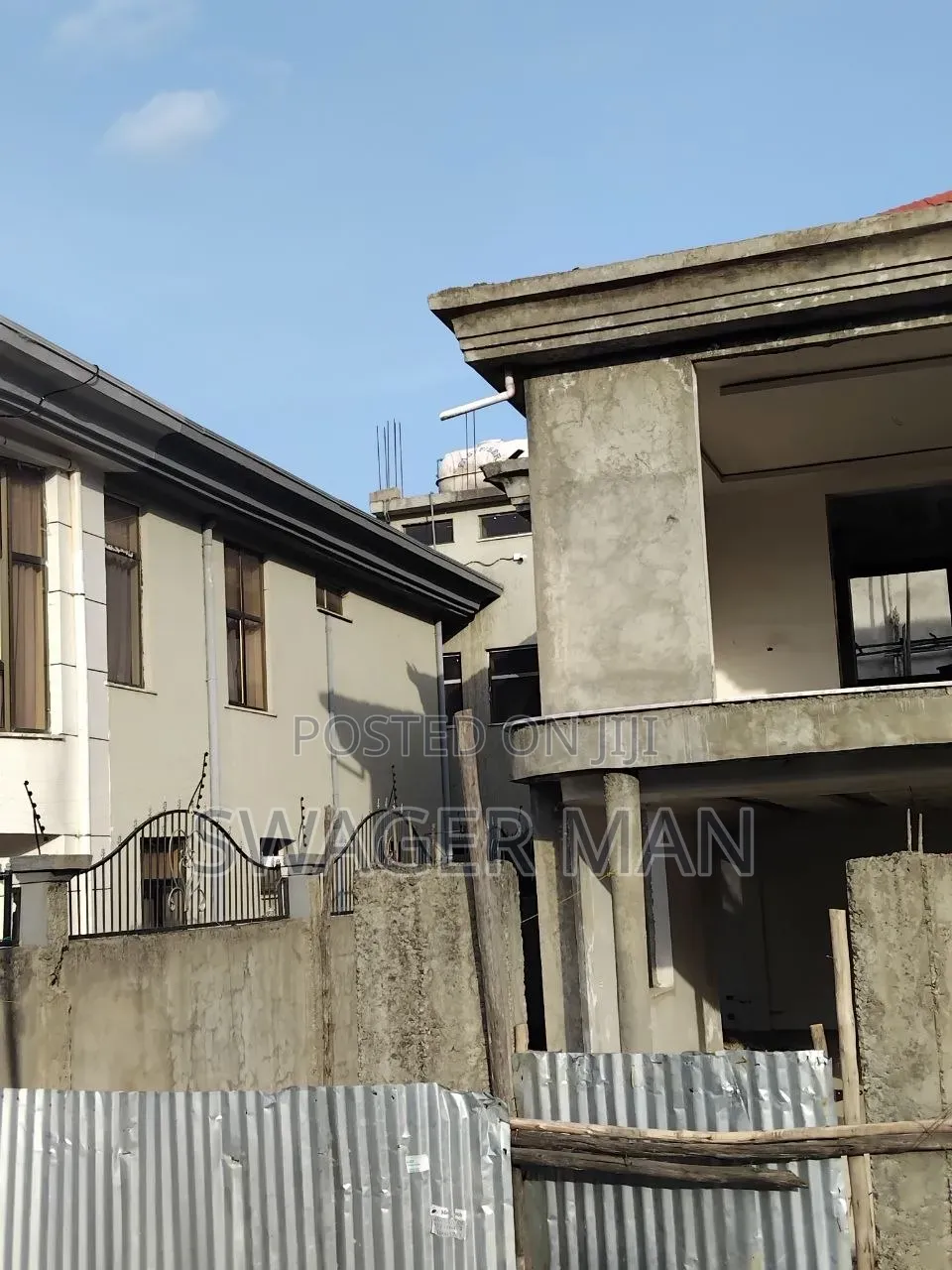 6bdrm Townhouse/Terrace in Roseta, Yeka for sale