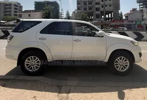 Toyota Fortuner 2012 White