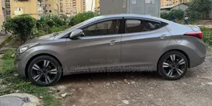 Hyundai Avante 2014 Purple