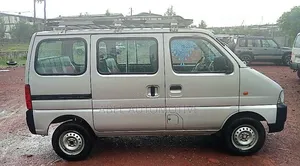 Suzuki Eeco 2024 Silver