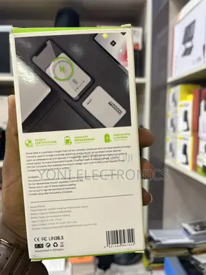 RUGGA'S RPW-05 10000mAh Magnetic Wireless Fast Charging Power Bank