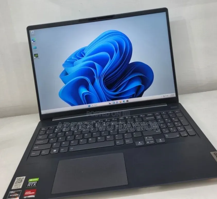 New Laptop Lenovo Legion 5 16GB AMD Ryzen 7 SSD 512GB