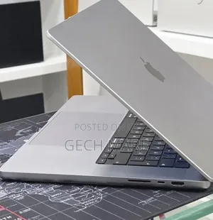 New Laptop Apple MacBook Pro 2021 M1 Max 64GB Apple M1 Max SSD 1T