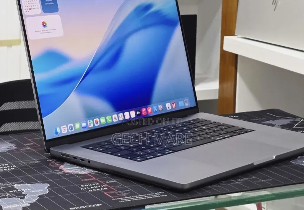 New Laptop Apple MacBook Pro 2021 M1 Max 64GB Apple M1 Max SSD 1T