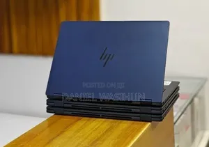 New Laptop HP OmniBook 7 14" 16GB Intel Core Ultra 7 SSD 1T