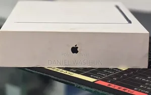 New Laptop Apple MacBook Air 2025 M4 16GB Apple M4 SSD 256GB