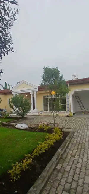 Furnished 7bdrm Villa in Ccd Realstate Inside, Oromia-Finfinne for sale