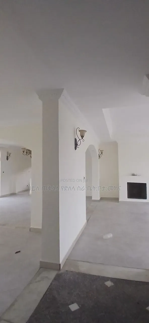 Furnished 7bdrm Villa in Ccd Realstate Inside, Oromia-Finfinne for sale
