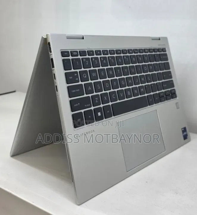 New Laptop HP EliteBook 840 G10 16GB Intel Core i7 SSD 512GB