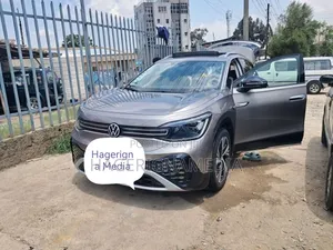 Volkswagen ID.6 2024 Gray