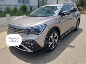 Volkswagen ID.6 2024 Gray