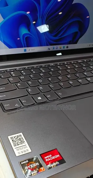 New Laptop Lenovo ThinkPad X1 Yoga 8GB AMD Ryzen 7 SSD 512GB