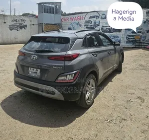 Hyundai Kona 2022 Gray