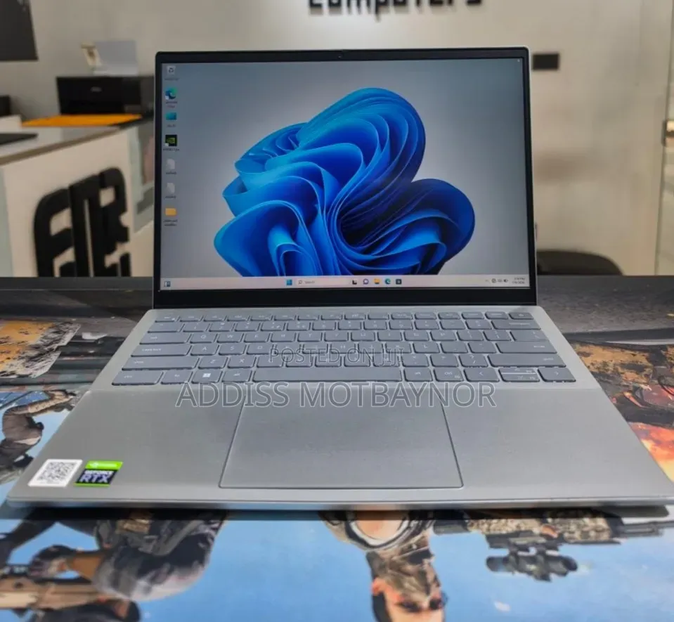 New Laptop Dell Inspiron 15 16GB Intel Core i7 SSD 512GB