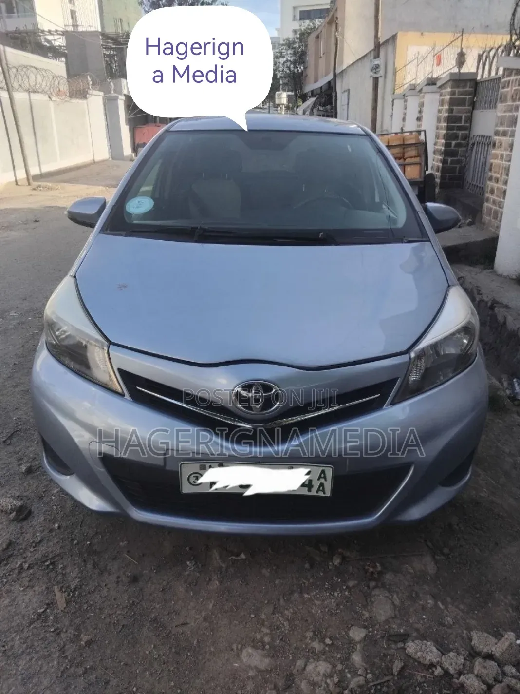 Toyota Yaris 2012 Blue