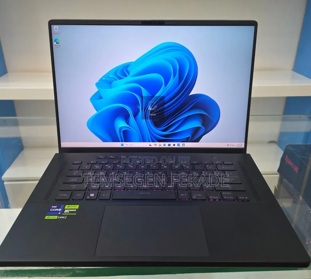 New Laptop Asus ROG Zephyrus G15 16GB Intel Core i9 SSD 1T