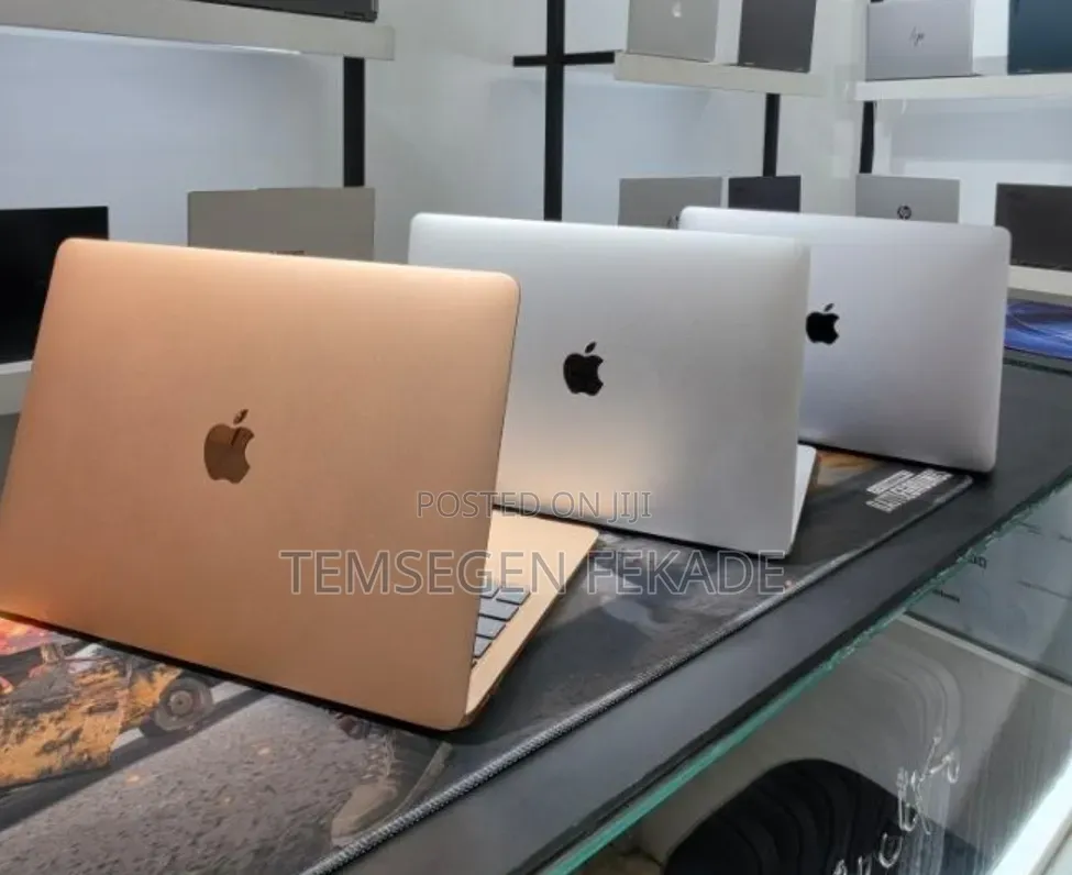New Laptop Apple MacBook Air 2020 M1 8GB Apple M1 SSD 256GB
