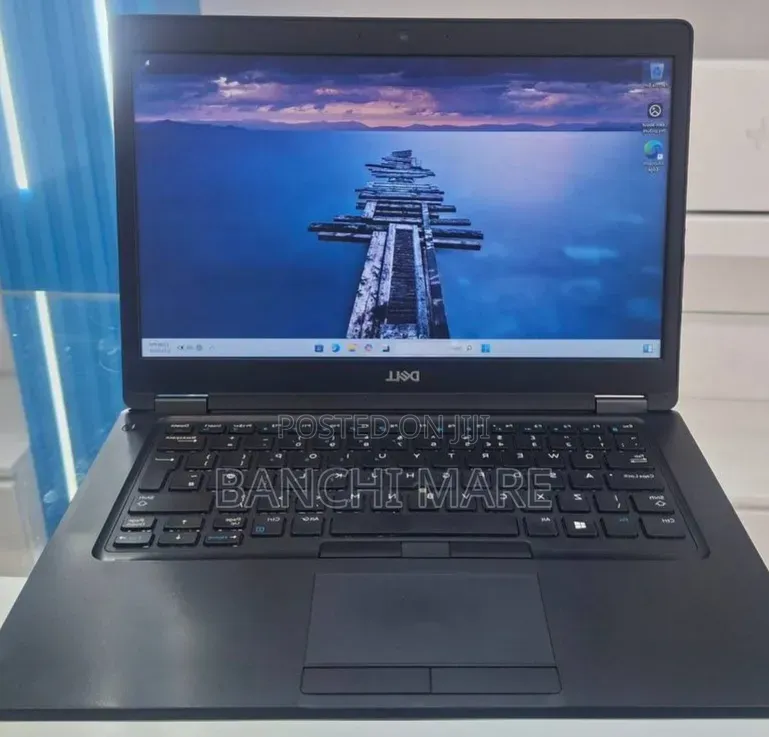 New Laptop Dell Latitude 14 8GB Intel Core i5 SSD 256GB
