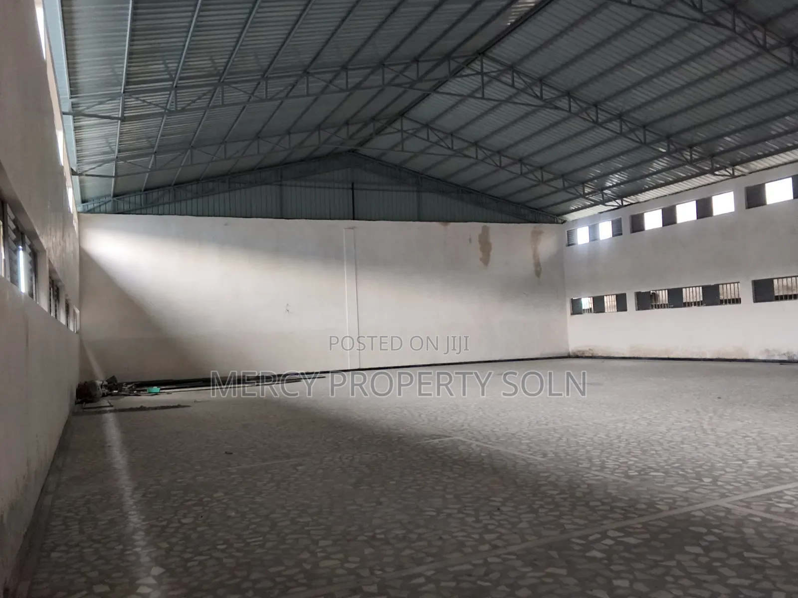 Warehouse for Rent in Kaliti Addis Ababa With Sufficient Office
