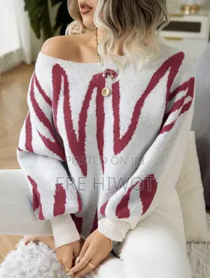 Plus Size Crew Neck Long Sleeve Color Block Sweater