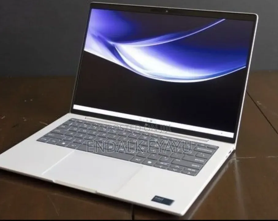 New Laptop HP EliteBook 1040 32GB Intel Core Ultra 7 SSD 1T