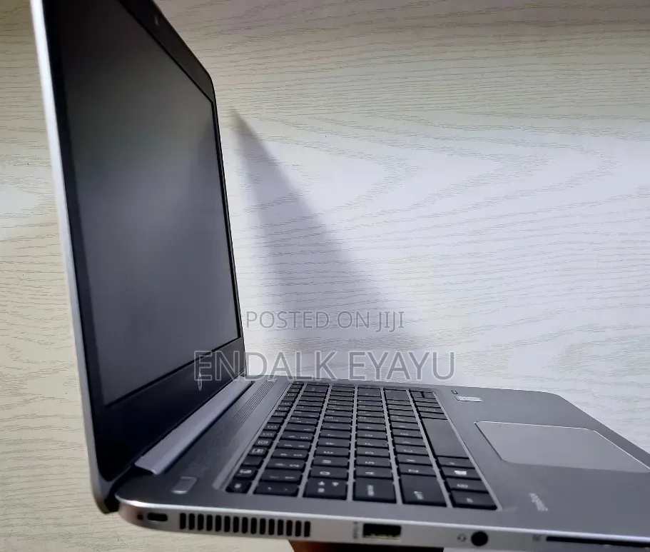 New Laptop HP EliteBook Folio 1040 G3 8GB Intel Core i5 SSD 512GB