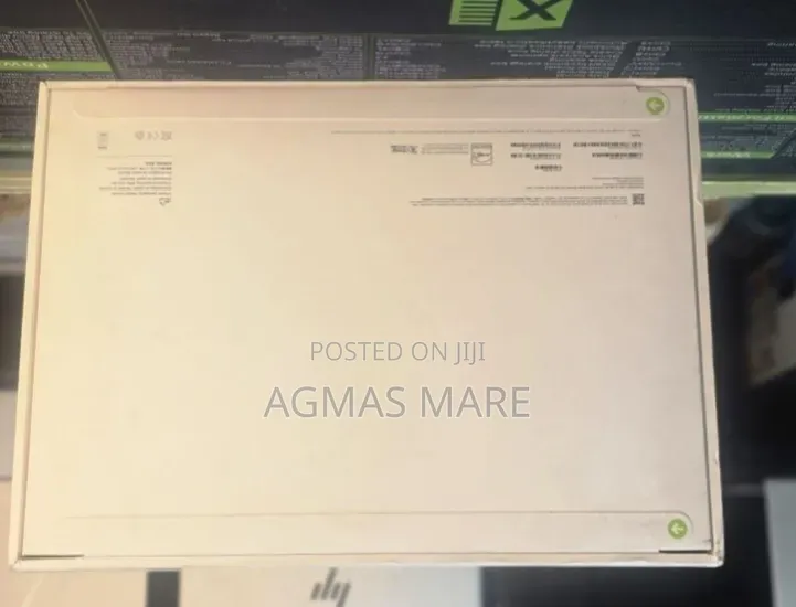 New Laptop Apple MacBook Pro 2026 M5 Max 128GB Apple M5 Max SSD 4T