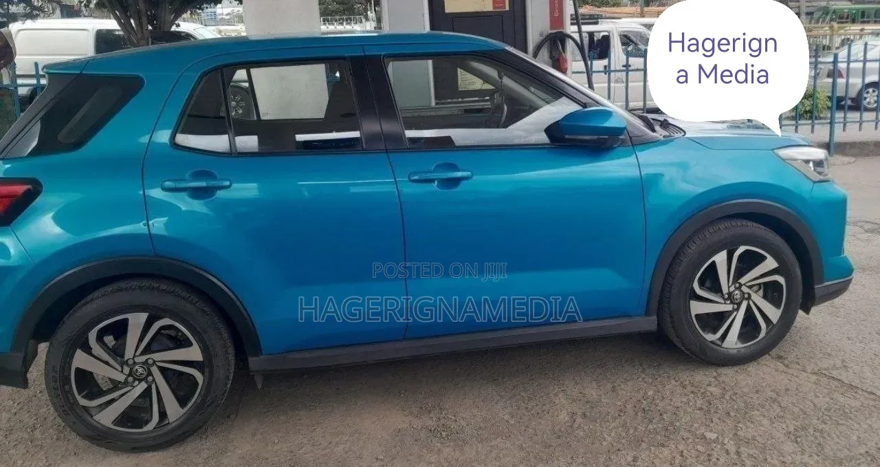 Toyota Raize 2022 Blue