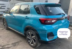 Toyota Raize 2022 Blue