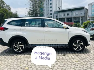 Toyota Rush 2021 White