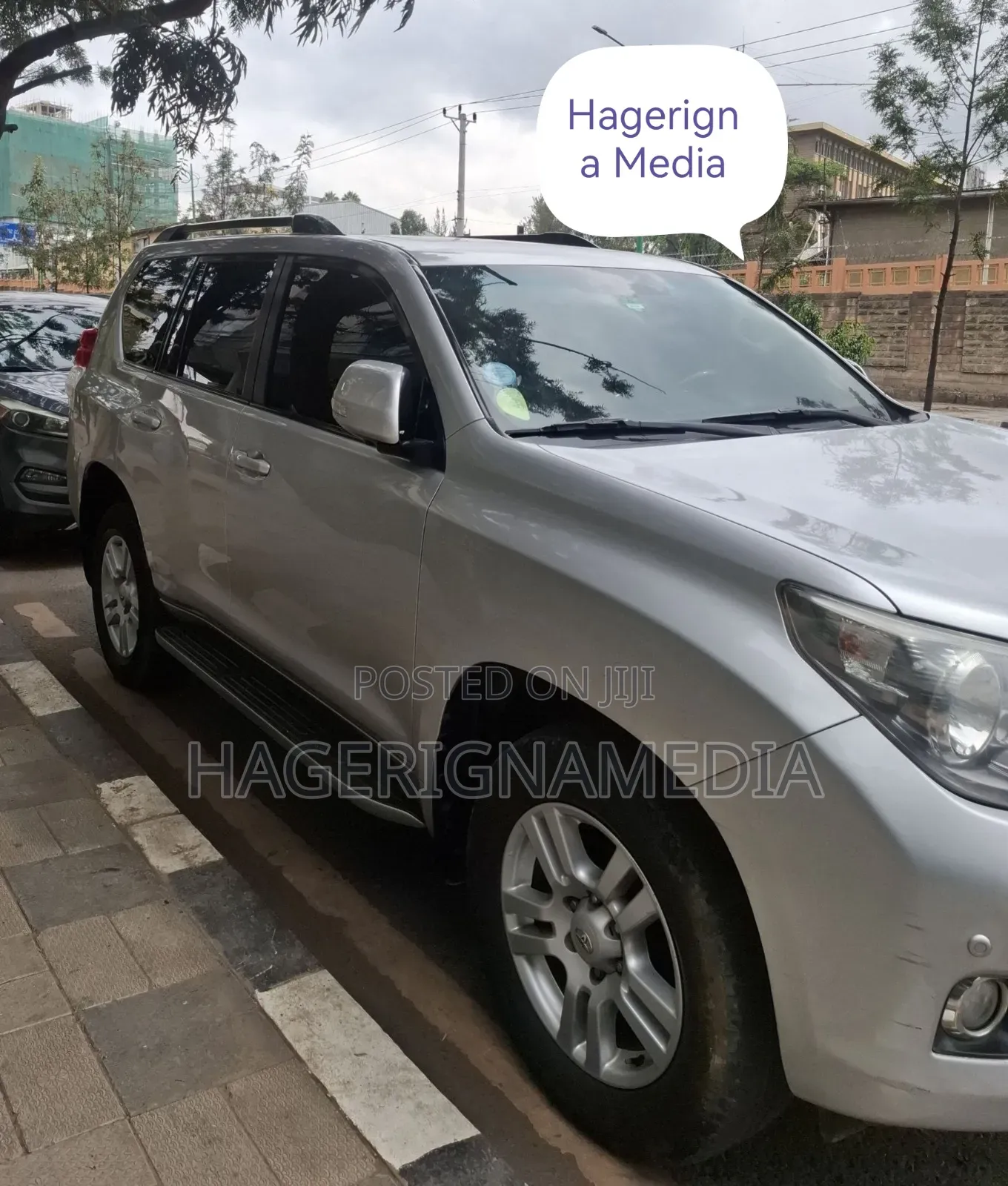 Toyota Land Cruiser Prado 2012 Silver