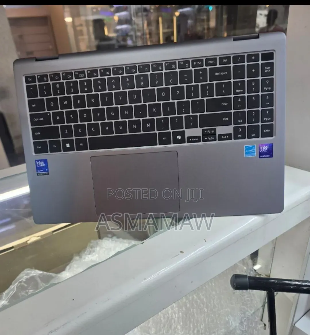 New Laptop Samsung NP-X360 16GB Intel Core Ultra 7 SSD 512GB