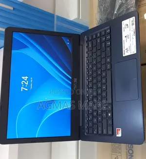 New Laptop Asus 8GB AMD SSD 256GB