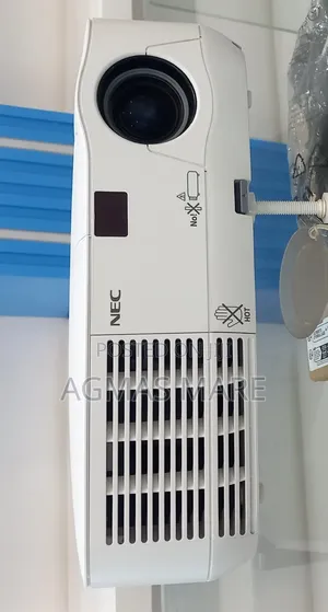 Nec Projector
Hardware Interface 
Vga
Mounting