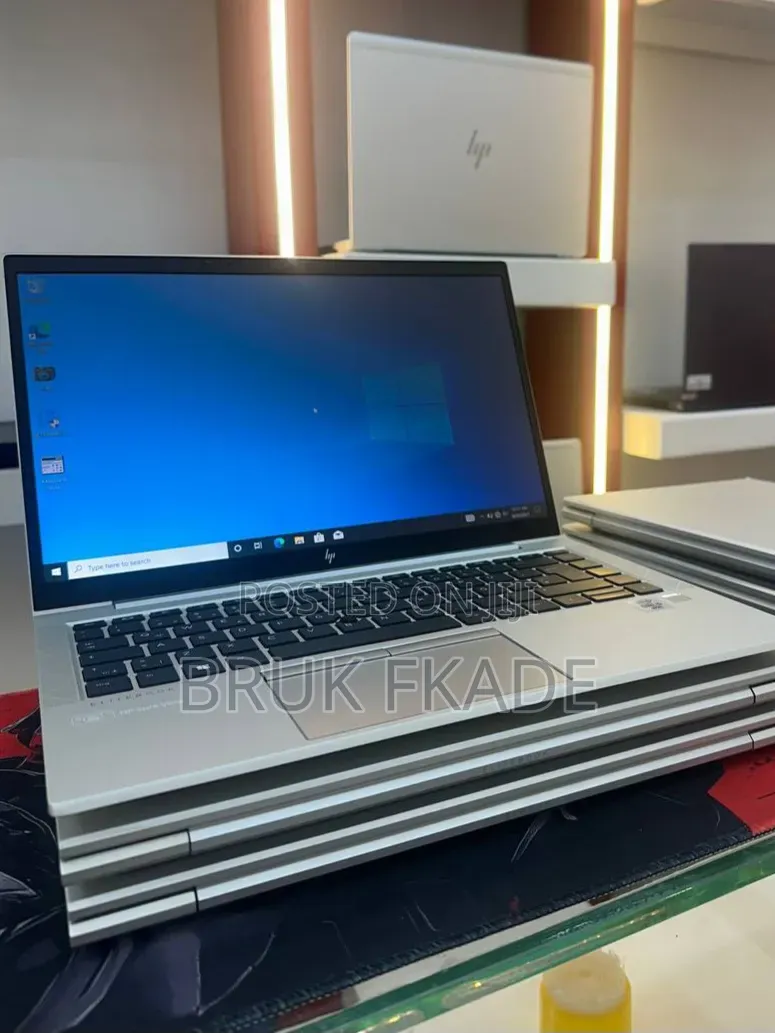 New Laptop HP EliteBook 830 G8 16GB Intel Core i7 SSD 512GB
